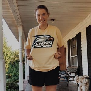 Meet your Posher, Sam